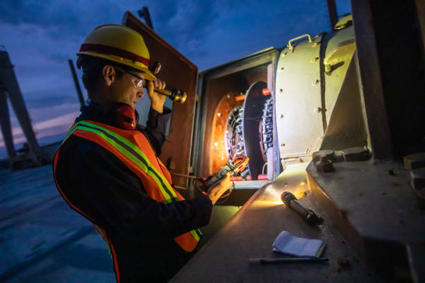 Best Affordable Emergency Electrician  in Marion, IA
