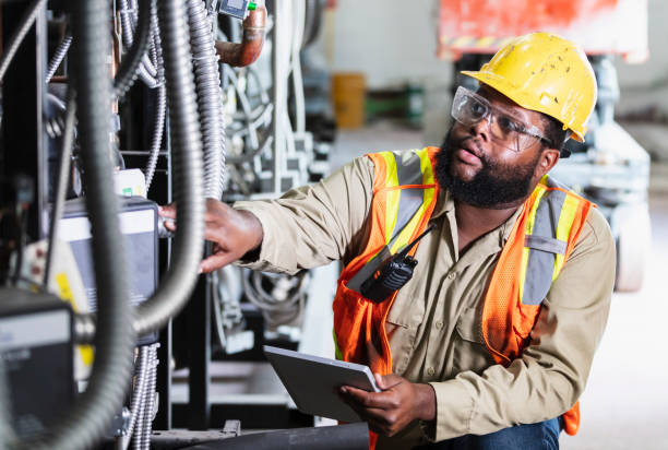 Best 24-Hour Electrician  in Marion, IA